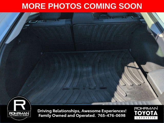 2024 Toyota Prius Prime SE