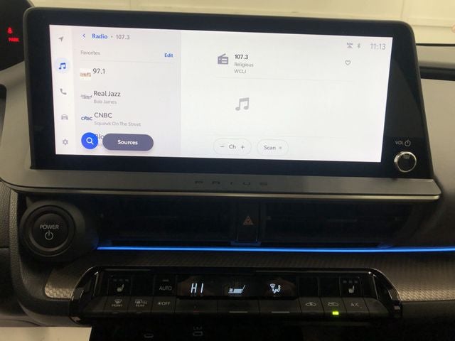 2024 Toyota PRIUS XLE