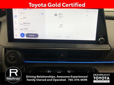 2024 Toyota PRIUS XLE