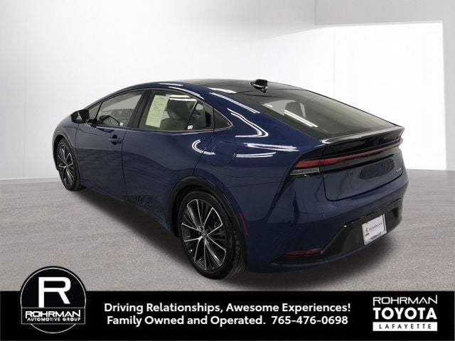 2024 Toyota PRIUS XLE