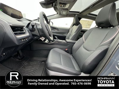 2024 Toyota PRIUS XLE