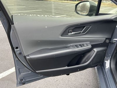 2024 Toyota PRIUS XLE