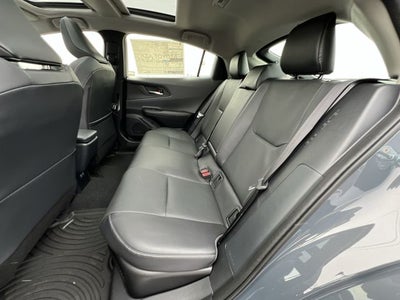 2024 Toyota PRIUS XLE