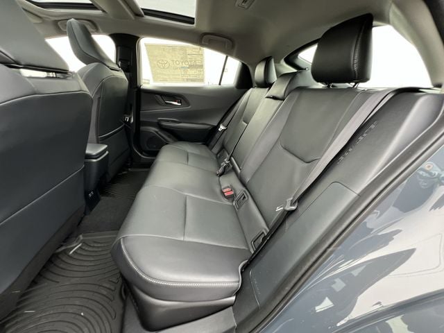 2024 Toyota PRIUS XLE