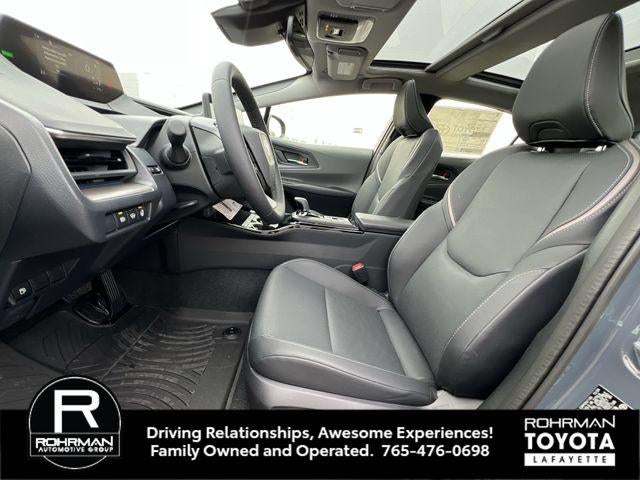 2024 Toyota PRIUS XLE