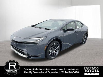 2024 Toyota PRIUS XLE