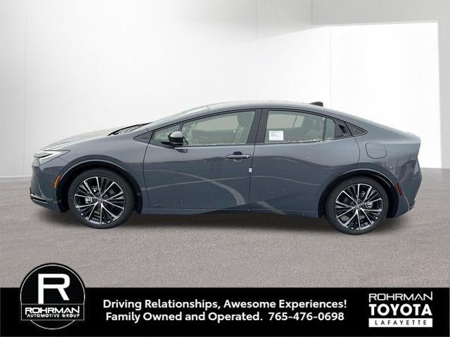 2024 Toyota PRIUS XLE