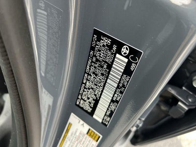 2024 Toyota PRIUS XLE