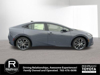 2024 Toyota PRIUS XLE