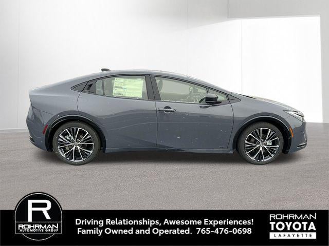 2024 Toyota PRIUS XLE