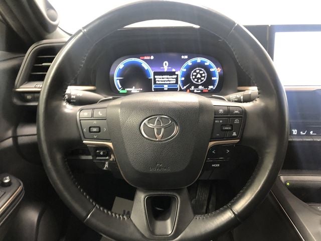 2023 Toyota Toyota Crown PLT Platinum