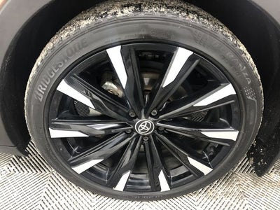 2023 Toyota Toyota Crown PLT Platinum