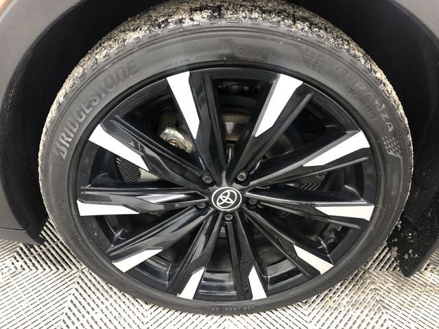 2023 Toyota Toyota Crown PLT Platinum