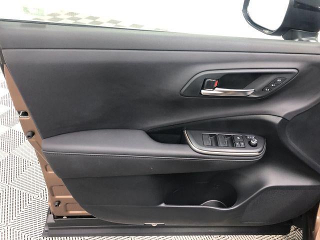 2023 Toyota Toyota Crown PLT Platinum