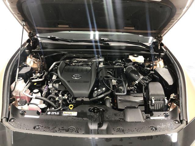 2023 Toyota Toyota Crown PLT Platinum