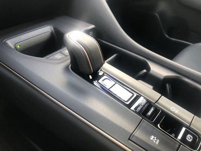 2023 Toyota Toyota Crown PLT Platinum