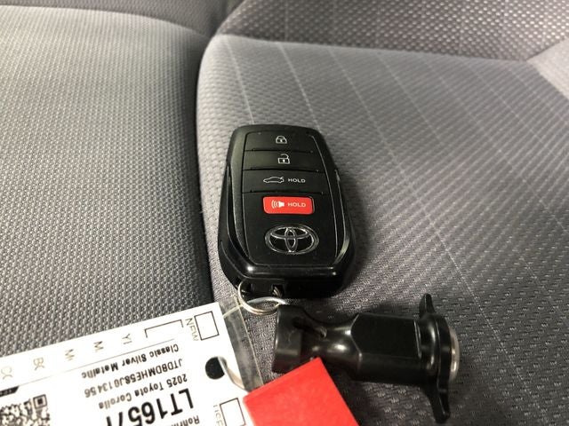 2025 Toyota COROLLA HYBRID SE