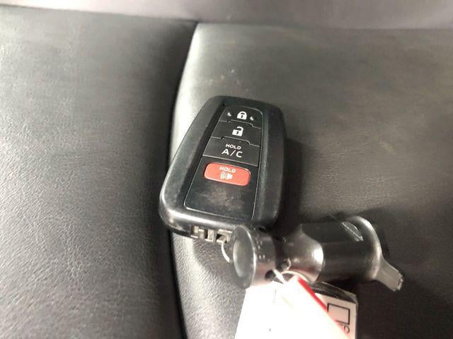 2022 Toyota Prius Prime XLE