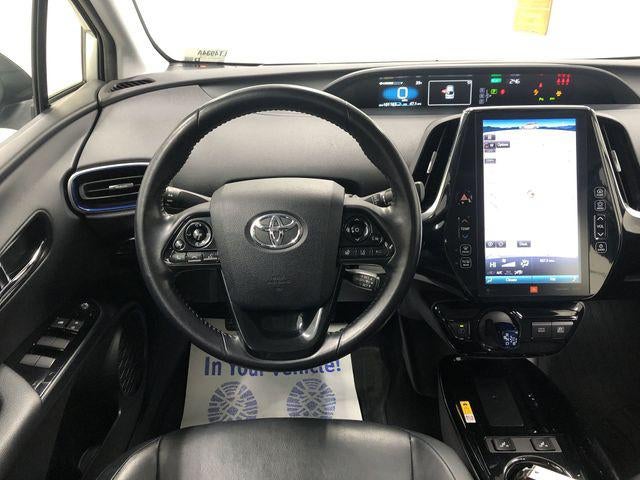 2021 Toyota PRIUS Limited