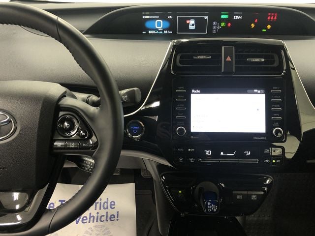 2022 Toyota Prius XLE