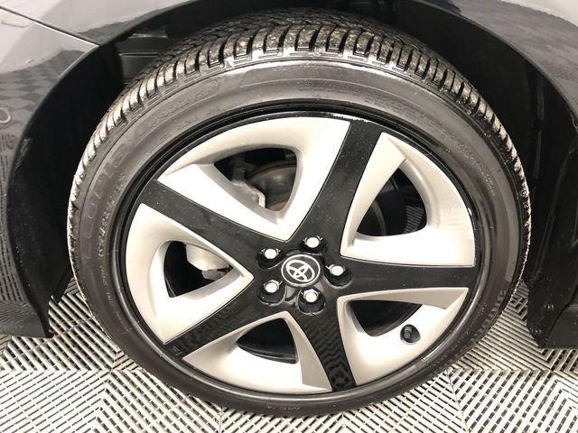 2022 Toyota Prius XLE