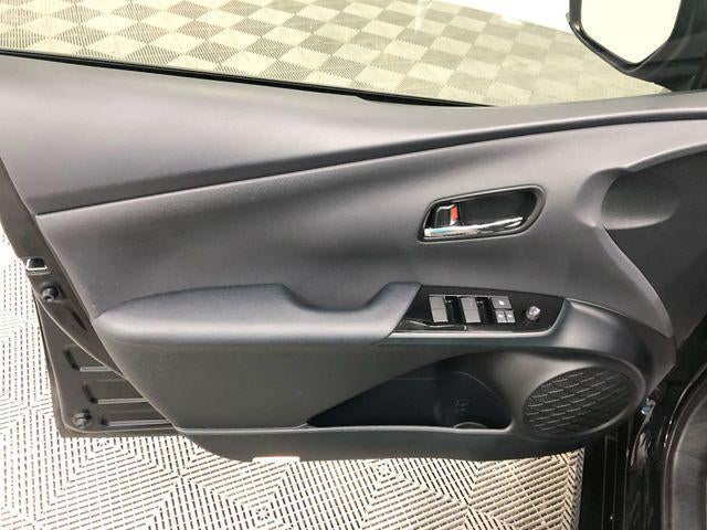 2022 Toyota Prius XLE