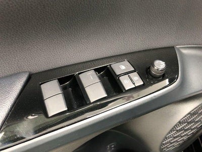2022 Toyota Prius XLE