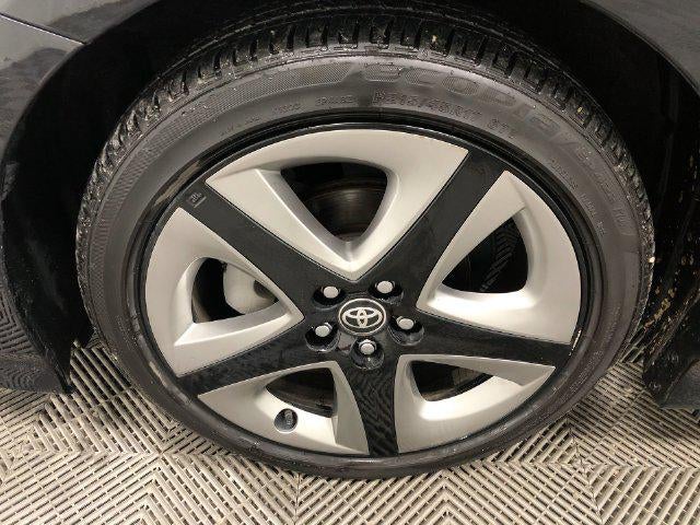 2022 Toyota Prius XLE