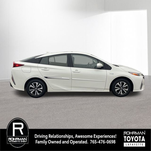 2017 Toyota PRIUS PRIME Plus