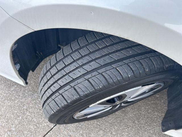 2017 Toyota PRIUS PRIME Plus