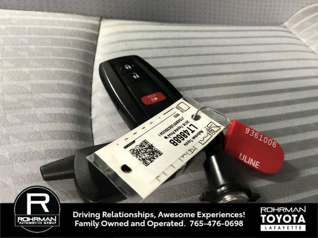 2016 Toyota PRIUS Two