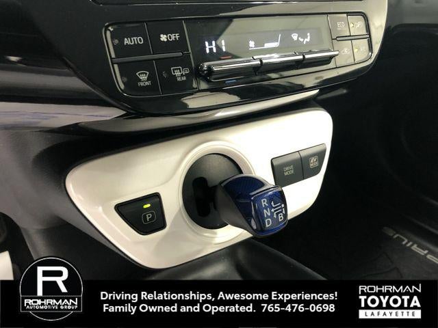 2016 Toyota PRIUS Two