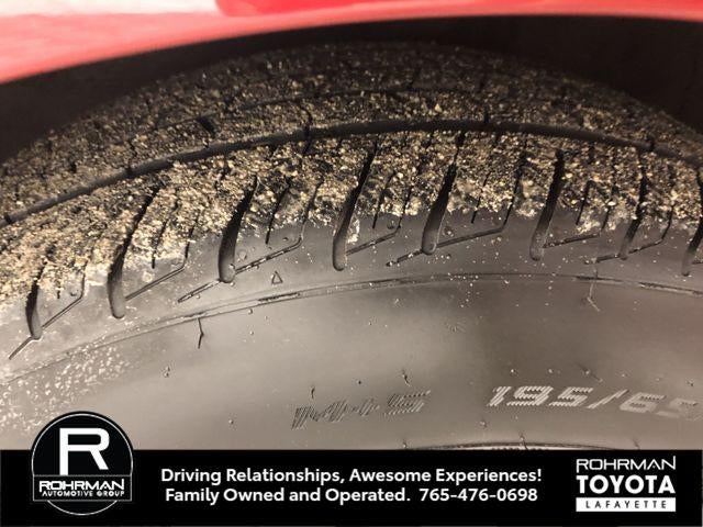 2016 Toyota PRIUS Two