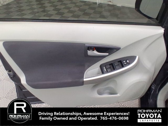 2011 Toyota PRIUS Two