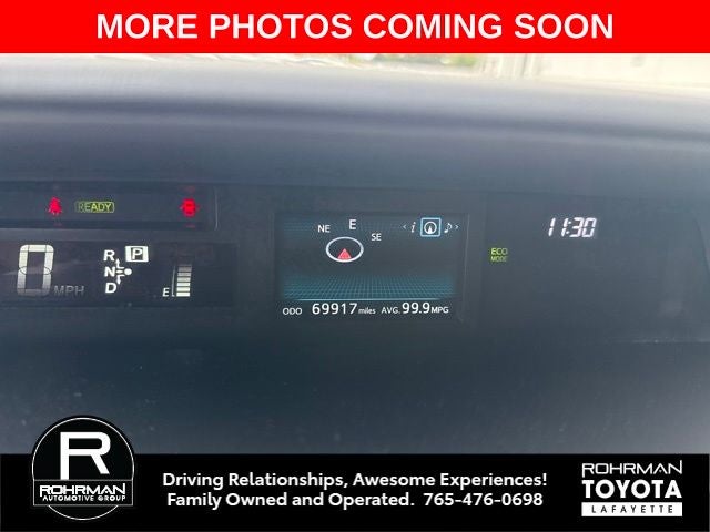 2016 Toyota Prius v Three