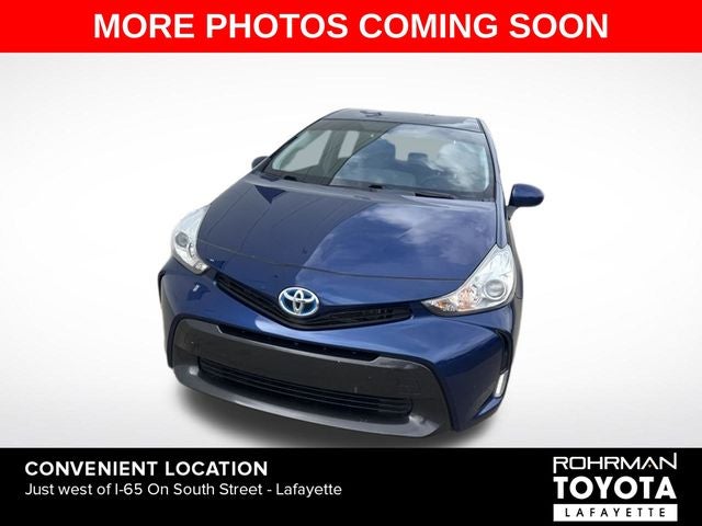 2016 Toyota Prius v Three