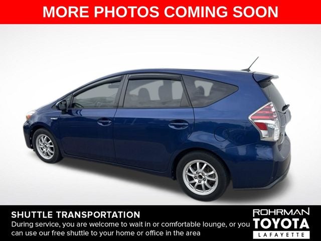 2016 Toyota Prius v Three