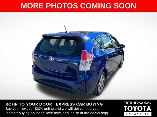 2017 Toyota Prius v Four