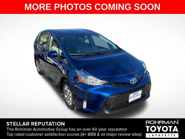 2017 Toyota Prius v Four