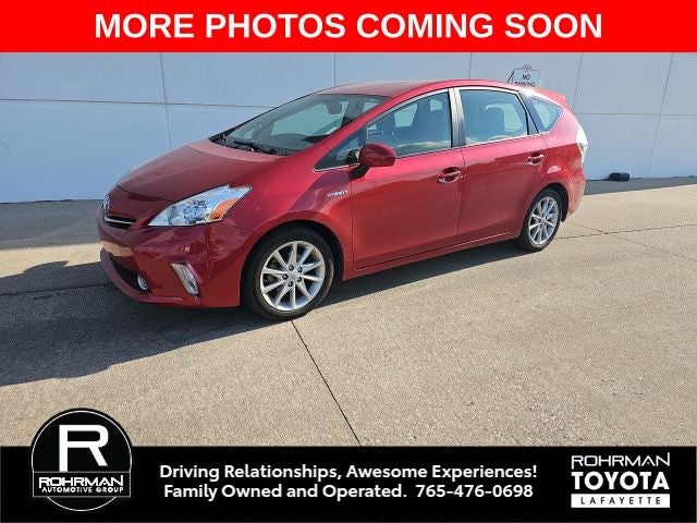 2013 Toyota Prius v Five