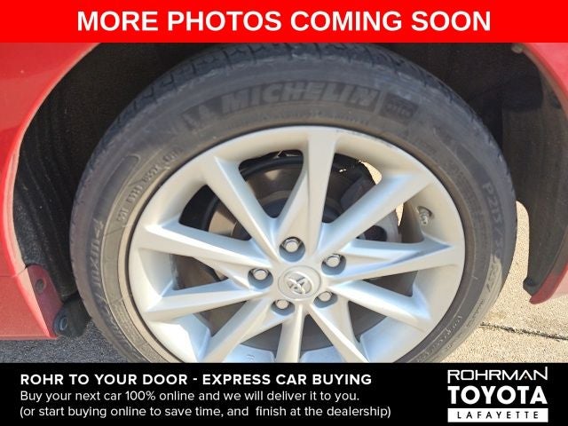 2013 Toyota Prius v Five