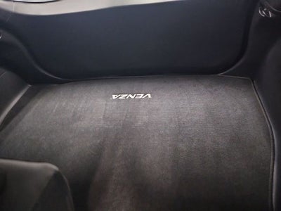 2022 Toyota Venza XLE