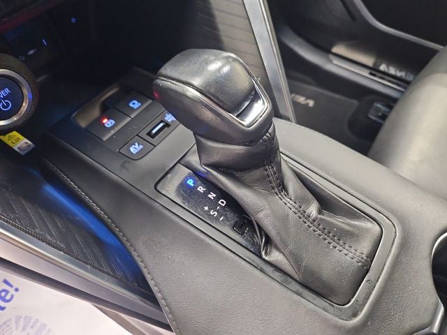 2022 Toyota Venza XLE