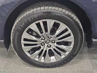 2022 Toyota Venza XLE