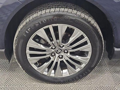 2022 Toyota Venza XLE