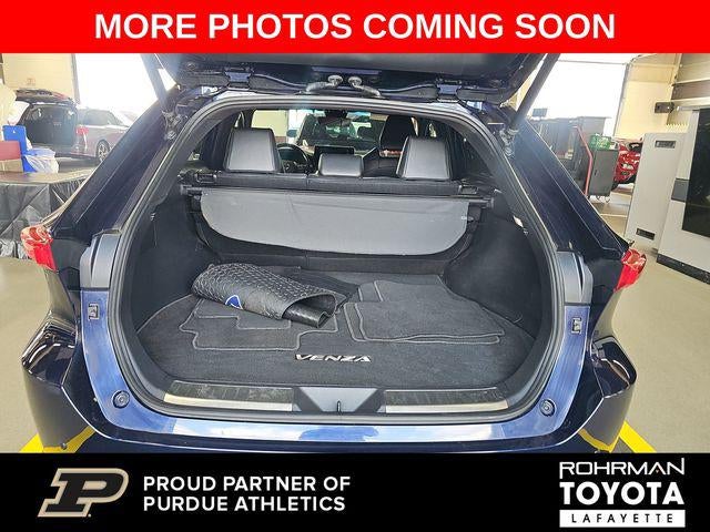 2022 Toyota Venza XLE