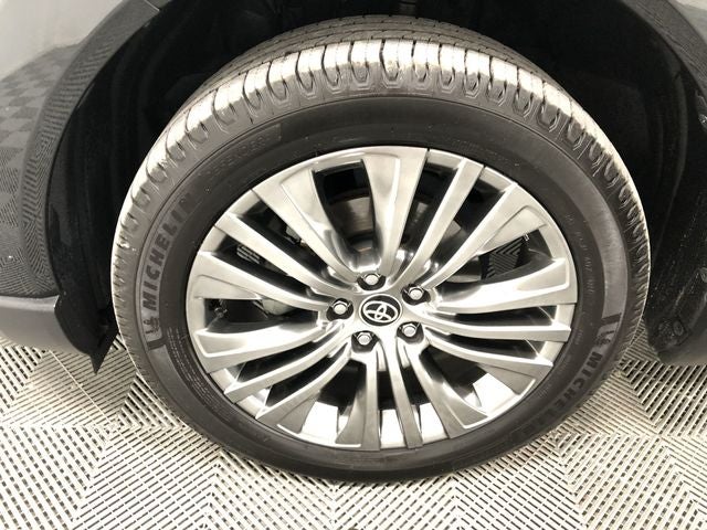 2021 Toyota Venza LIMITED Limited