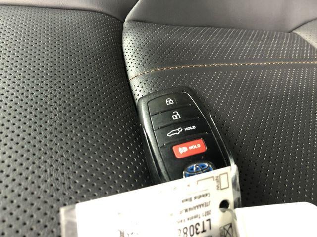 2021 Toyota Venza LIMITED Limited