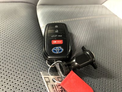 2021 Toyota Venza XLE XLE