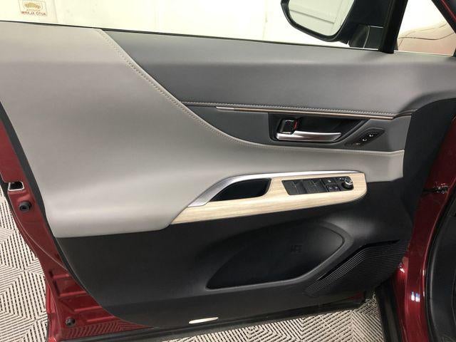 2021 Toyota Venza XLE XLE